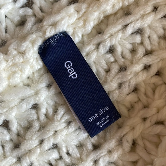 + nwot + GAP Chunky Knit Infinity Winter Scarf - Picture 5 of 5